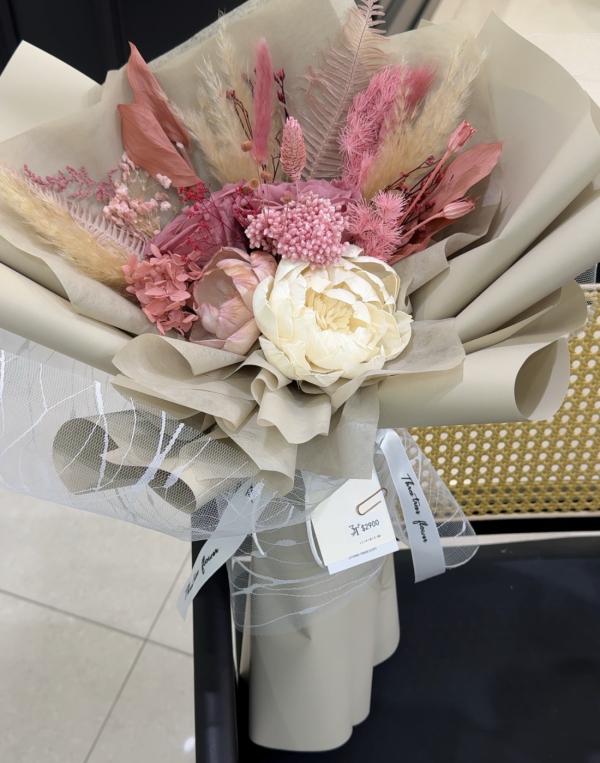 奶茶永生花束